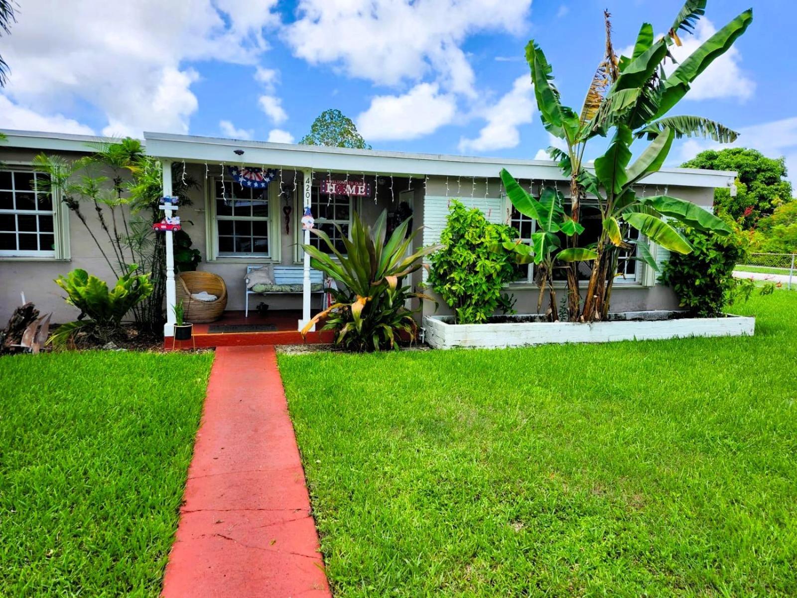 Patuca Home Tamiami Экстерьер фото